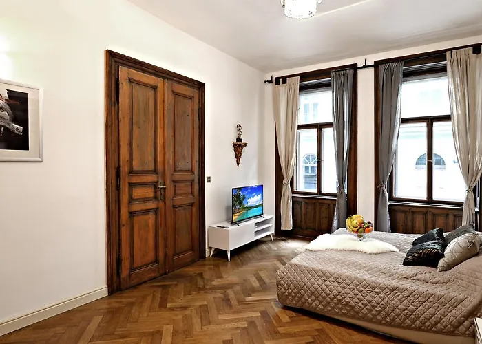 Magnificent King Suite